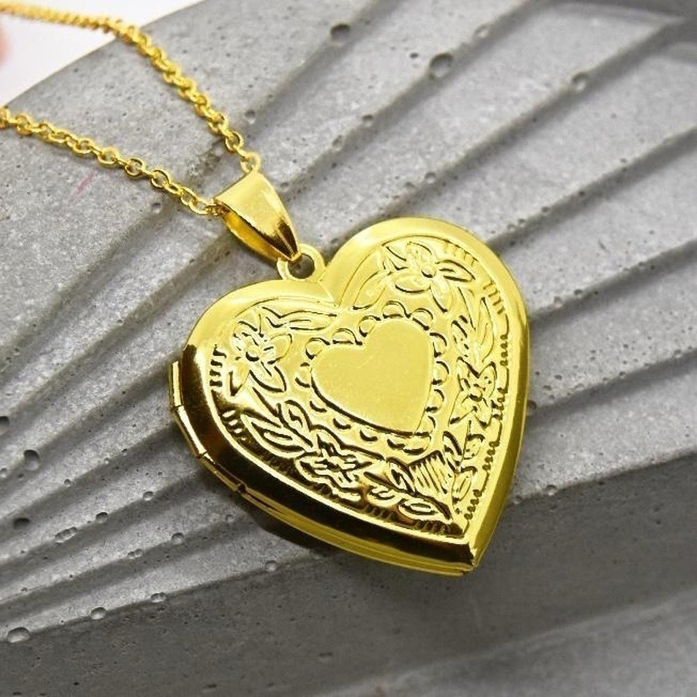 Statement Gold Heart Locket - Picture 5 of 8